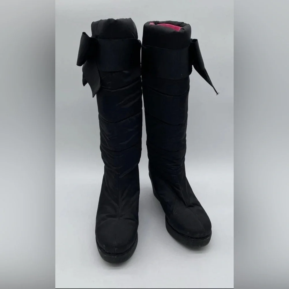 Kate Spade New York woman's Cagney black Quilted Wedge Heel snow boots